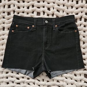 Levi's High Rise Cut Off Shorts Size 29